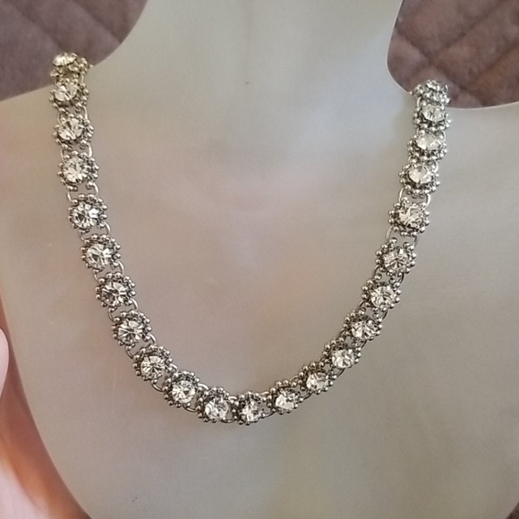 Rhinestone silver choker - Picture 1 of 4